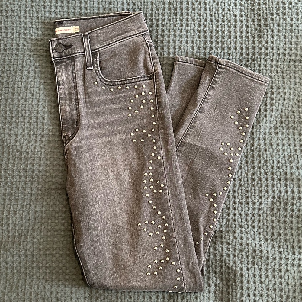 Levi’s Studded Mile High Super Skinny Jeans